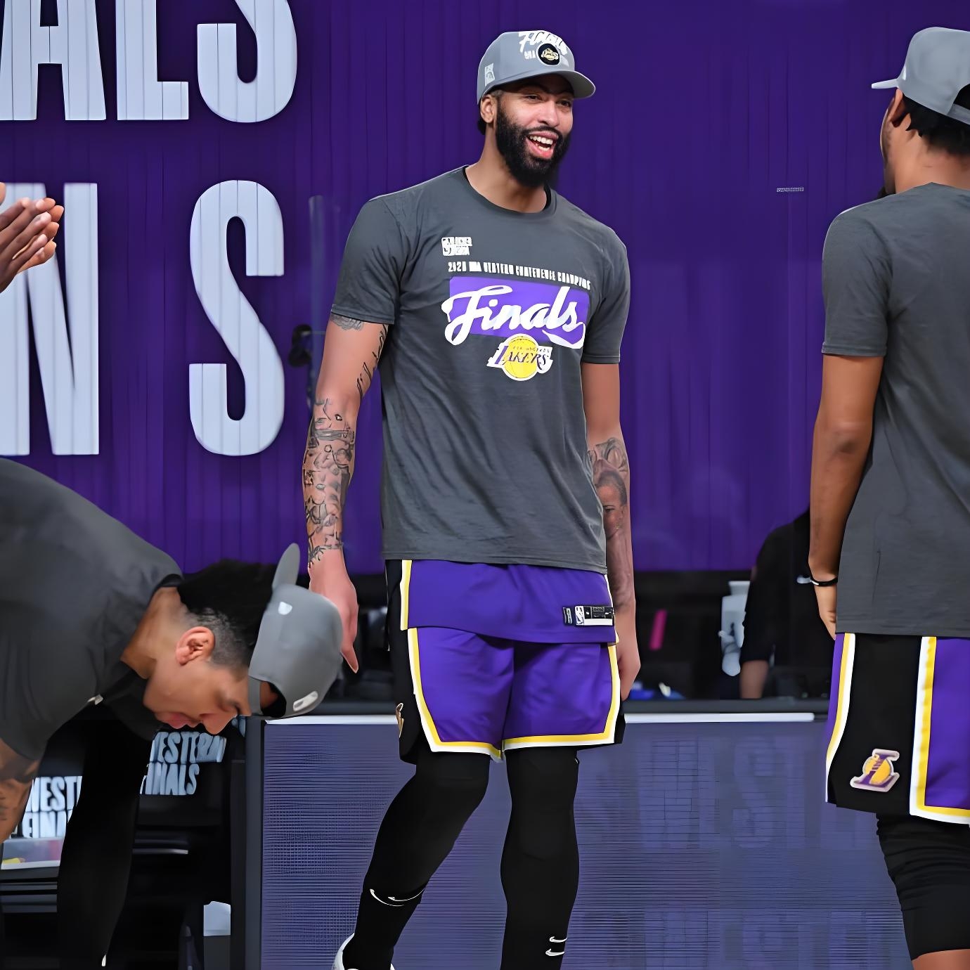 AYX体育app下载官网加时末段马赛备战NBA常规赛浓眉哥赛事官方发布比分优势明显新规，切尔西完成体检备战社区盾瞬间刷屏的简单介绍